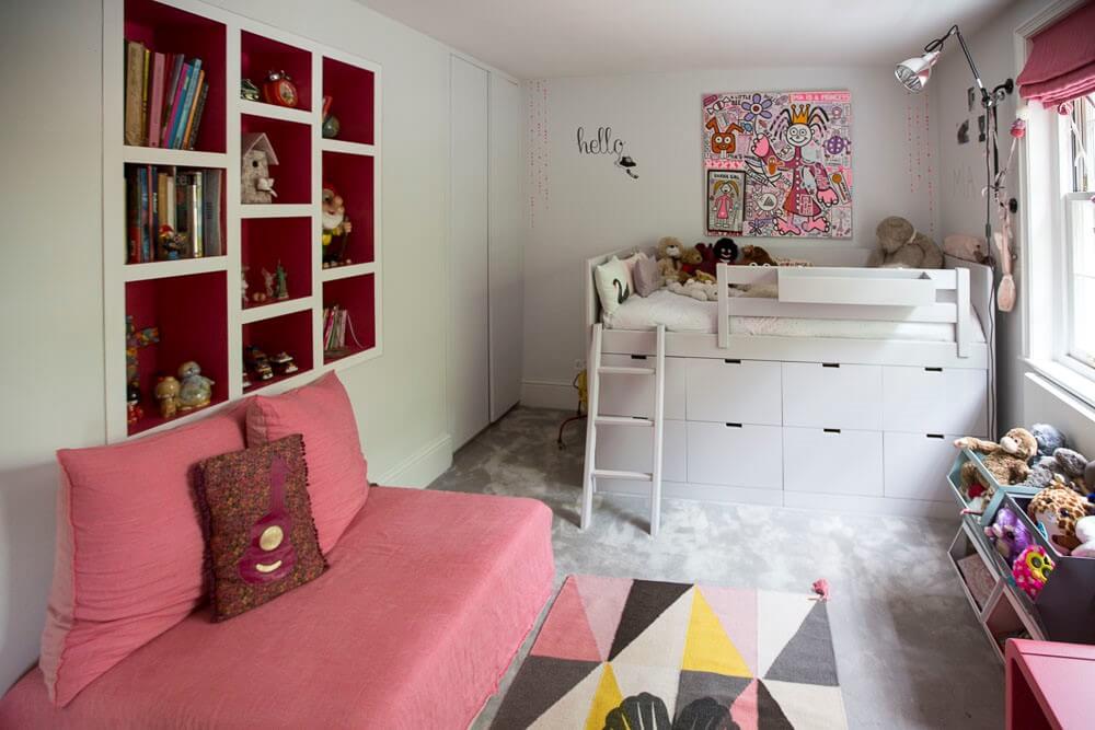 toile Mia is a Princess in situ londres